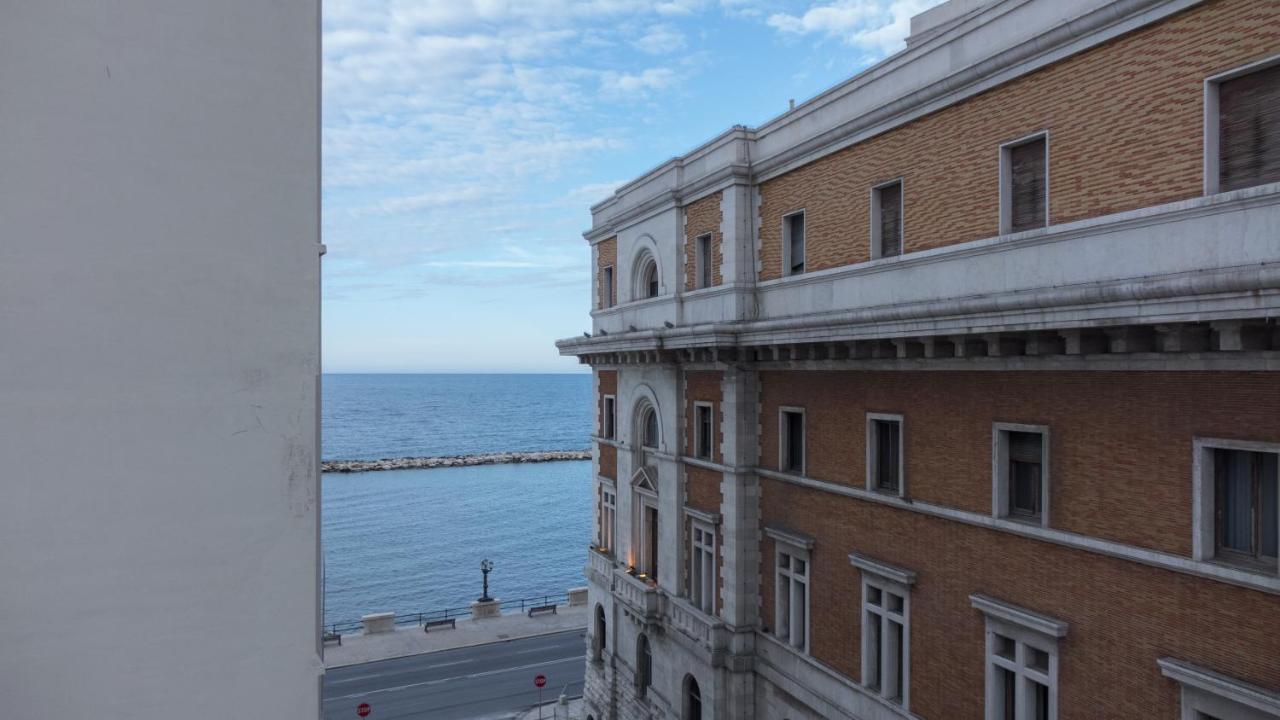 Con Vista Bari